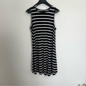 Old Navy Black & White Striped Sleeveless Dress, Large